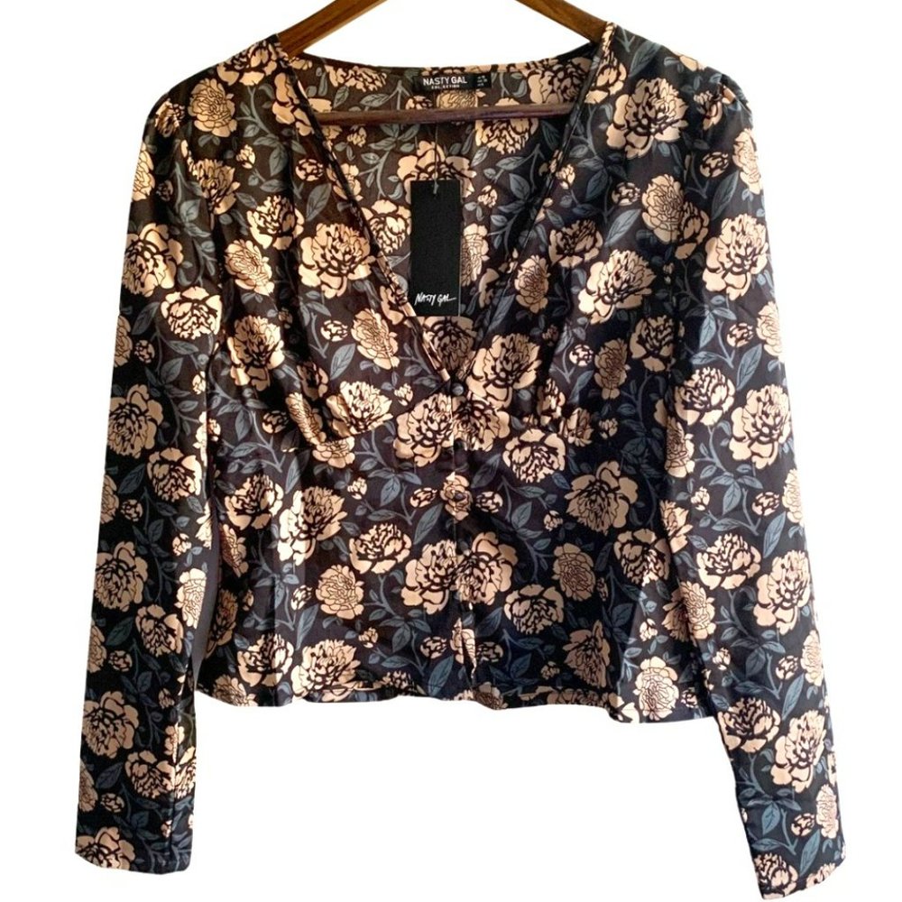 Nothing Bud Flowers Floral Button-Down Blouse